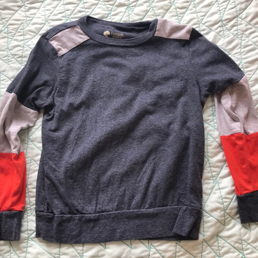 Tucker & Tate top